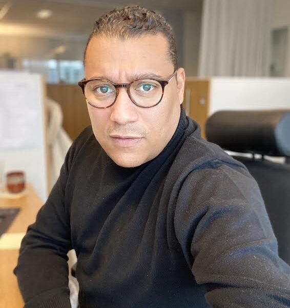 Elson Ferreira - Content creator. Utrekryterad av Jerrie. Dreams in motion